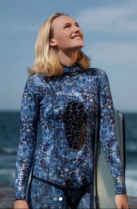 Chasse sous marine femme type 1