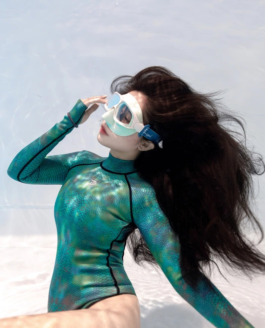 Turquoise Snake Skin Pattern Backless Bikini Wetsuit